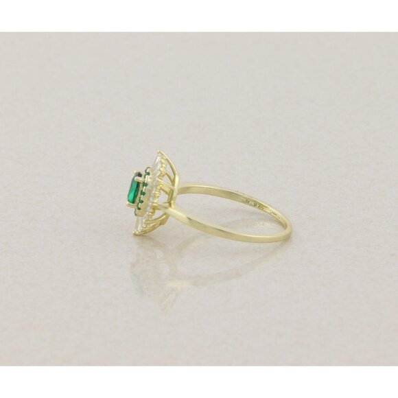 Gold Over Sterling Silver White and Green Cubic Zirconia Ring Size 9 - Picture 6 of 8